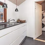 4 Star Holiday Home In Skals *