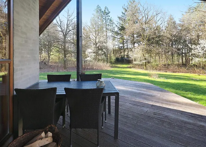 Vakantiehuis 8 Person In Skals-by Traum *