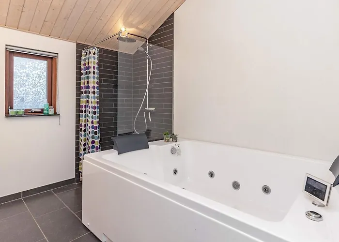 8 Person In Skals-by Traum Vakantiehuis