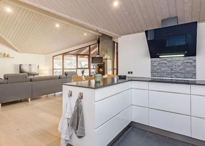 Vakantiehuis 8 Person In Skals-by Traum